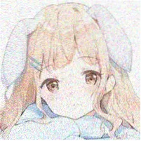 观众头像：拿着速写本的观众手部特写